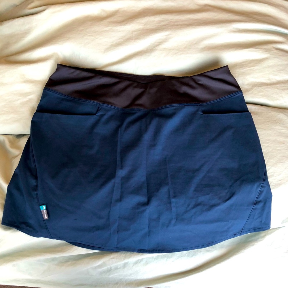 Simms Skort- Size M- Navy